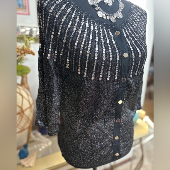 HAROLDS LUXURY BLACK DRESSY CARDIGAN SILVER SEQUINS METALLIC THREAD TOP SZ M - Picture 5 of 11